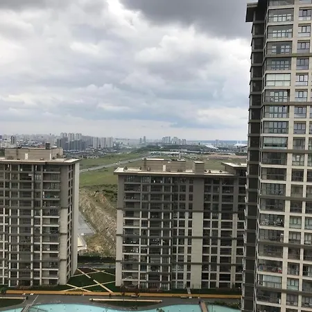 Medikule 2+1 Apartment Istanbul